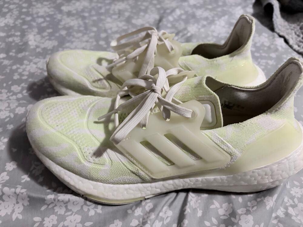 Adidas Ultraboost 22 Almost Lime Women's Running Shoes